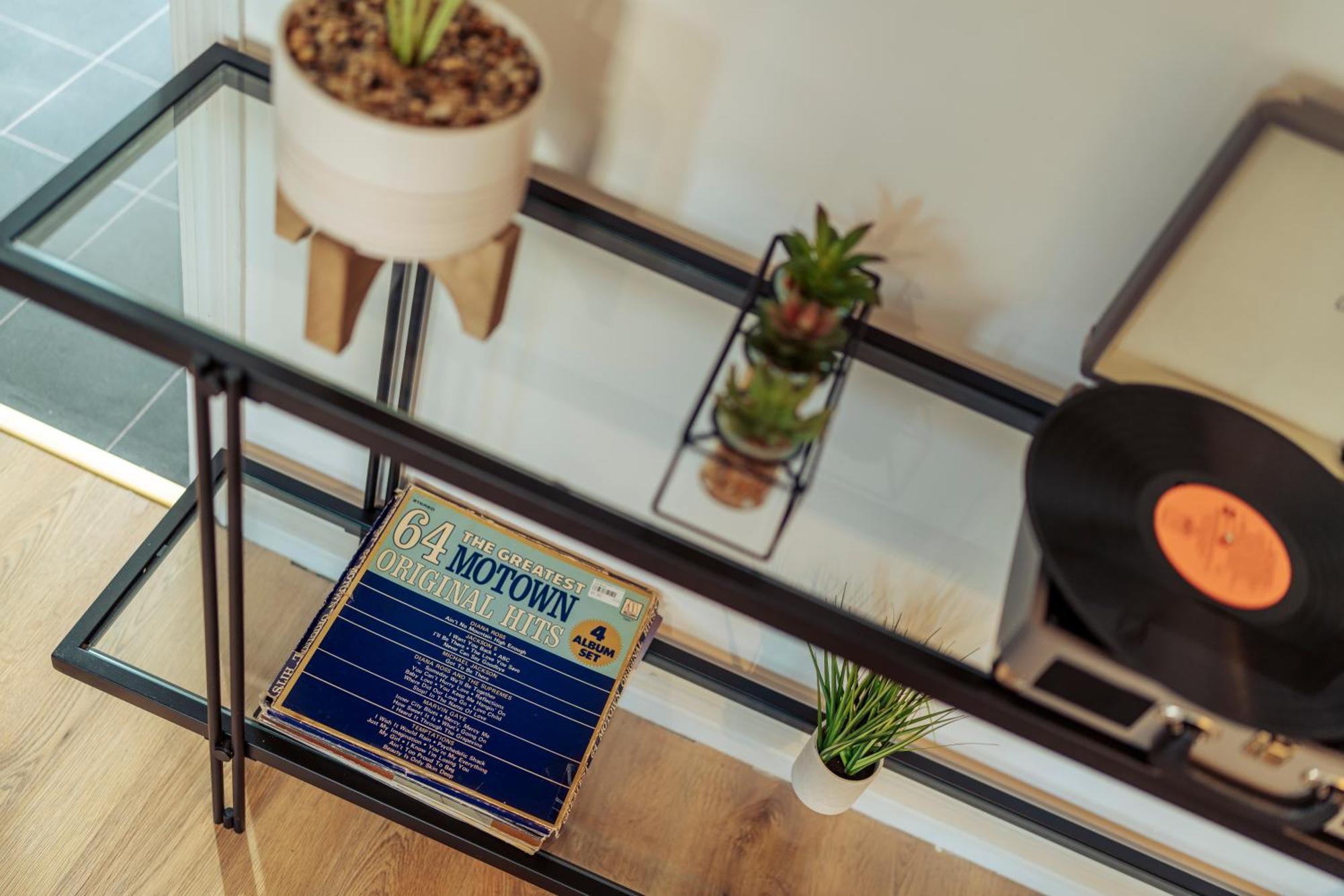 2 Bedroom Peaceful Home, Colchester Mile End エクステリア 写真